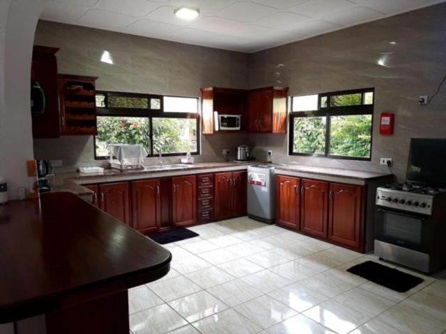 La Source Self Catering Hotel La Digue Exterior foto